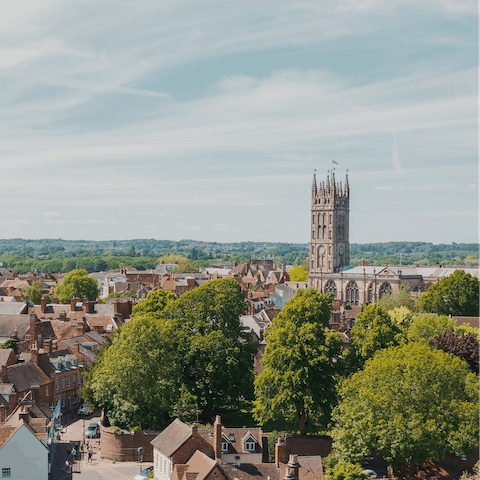 Hop in the car and pay a visit to the historic market town of Warwick in under fifteen minutes