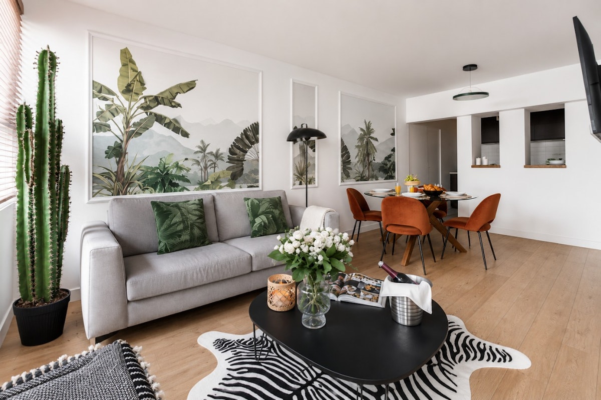 The Parisian Jungle, Ile-de-France