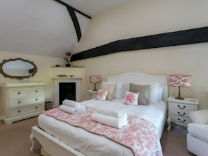 Secret Garden Games image 4