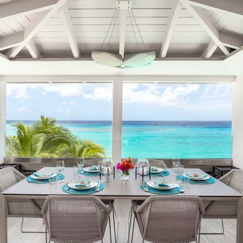 Share fresh breakfasts overlooking the waves