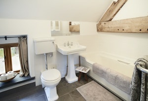 Gower Cottage image 8