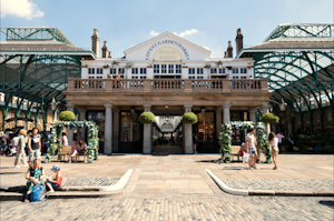 Covent Carousel image 12