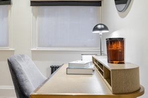 Covent Carousel image 8