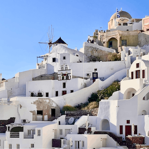 Visit gorgeous Mykonos Town for some shopping (or celeb spotting)