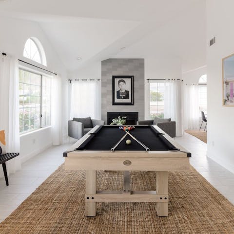 Organise a billiards tournament