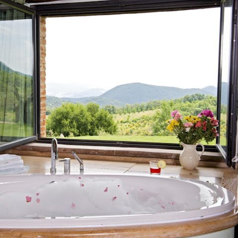 Feel serenaded by the idyllic views whilst relaxing in the bath 