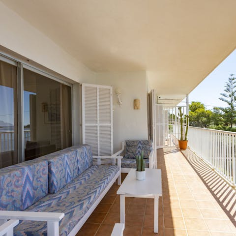 Steal away to the first-floor balcony for a quiet moment