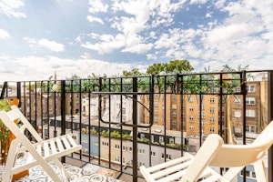 Paddington & Hyde image 3