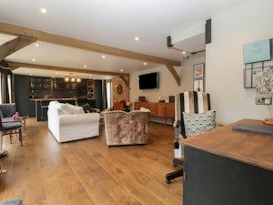The Scenic Hideaway image 11