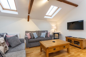 Bay Cottage image 11