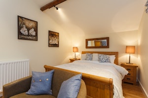 Bay Cottage image 4
