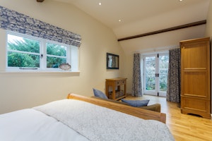 Bay Cottage image 3
