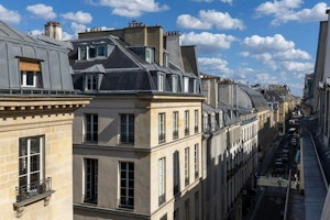 Skies of Paris image 8