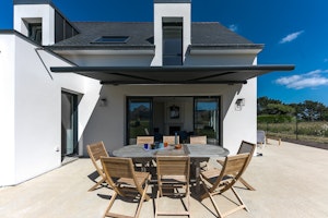 Homely Hideaway image 9