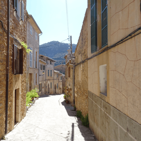 Mosey into Pollensa's Old Town for an evening meal – just a 3km drive away