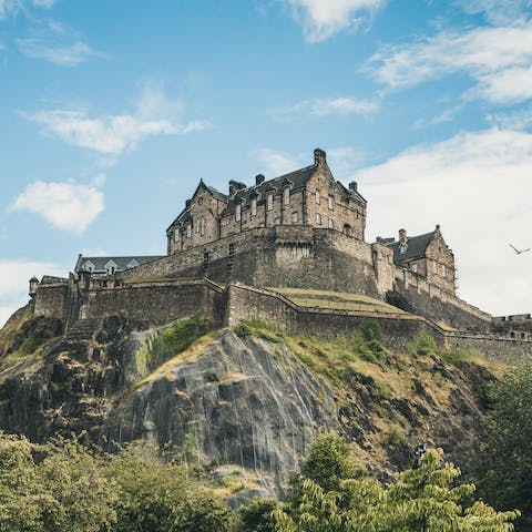 Wander down to the iconic Edinburgh Castle, just a thirteen-minute walk away