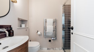 Redland Blush image 5