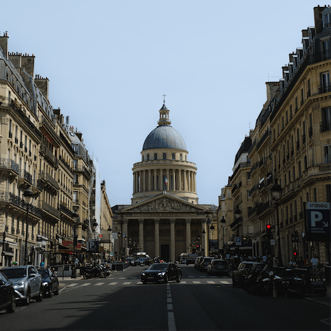 Visit the iconic Panthéon – within walking distance