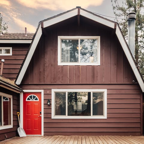 Stay in a beautifully renovated log cabin