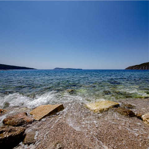 Visit the aquamarine waters of Karpinjan beach, only a twenty–two–minute drive away