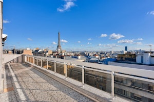 The Elegant Residence image 11