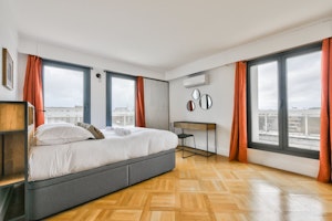 The Elegant Residence image 10