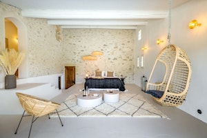 Garden of Olives image 11