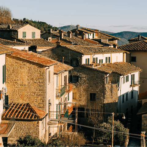 Visit the hilltop town of Cortona, 17 kilometres away