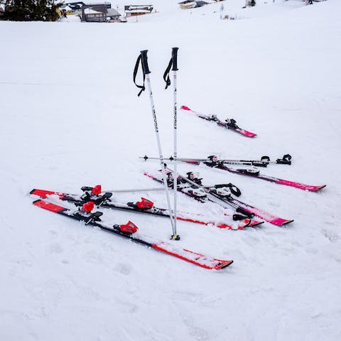 Hit the slopes in minutes with ski-in, ski-out access