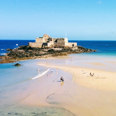 Take a road trip to the historic French port of Saint-Malo