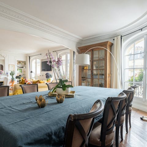 Dine in the light of the huge windows
