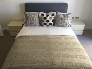 London Breeze image 4