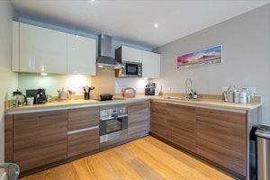 Highton Place image 4