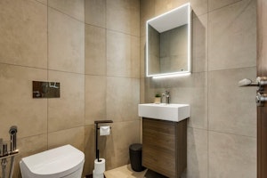 Kensington Reverie image 10