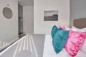 Velvet Blue image 9