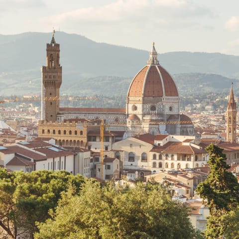 Take a stroll towards Florence Cathedral – just ten-minutes away