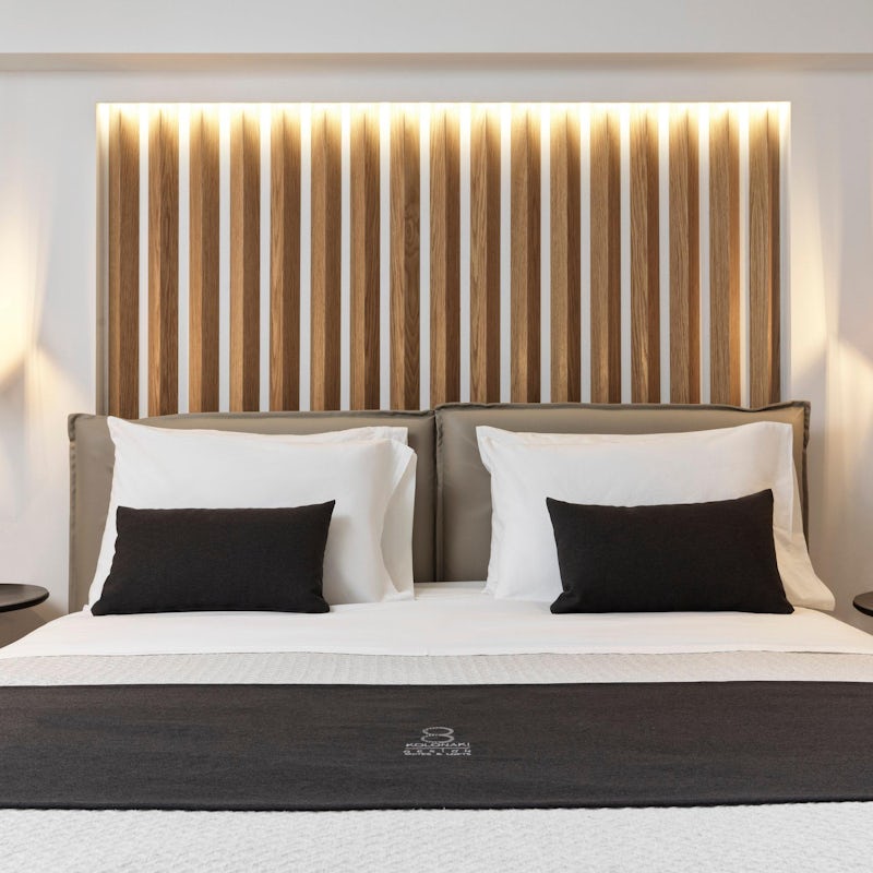 Wake up in the elegant bed feeling rested and ready for another day of Athens sightseeing