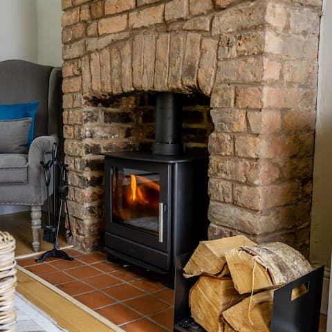 Warm up on chilly evenings in front of the log burner 