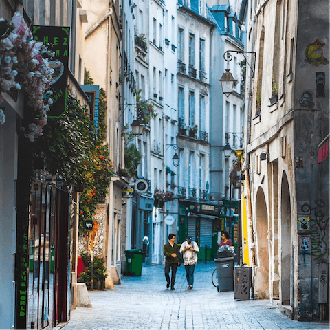 Hit the streets of Le Marais, it's right on your doorstep