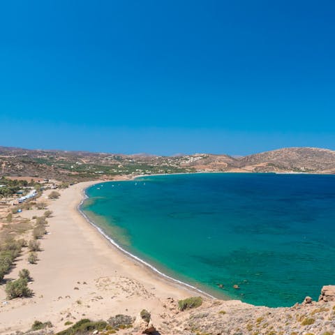 Stay just a minute's walk away from the turquoise waters of Kouremenos Beach