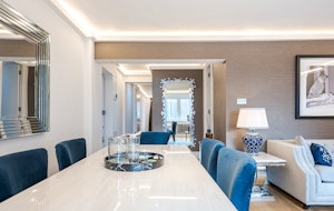 Elegantly Knightsbridge image 3