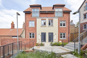 Beehive Cottage image 9