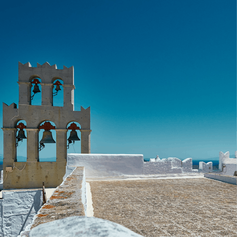 Stay in the village of Sapsila and explore the charm of Patmos