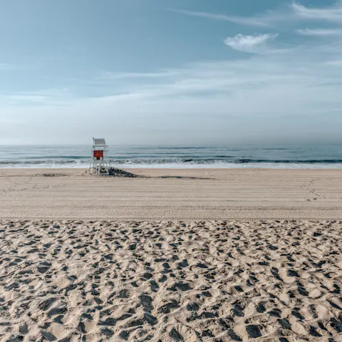 Reach the beach within a five-minute cycle