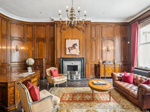 Hyde Park Grandeur image 11