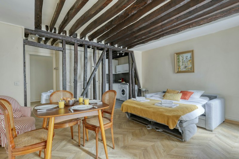 Latin Quarter Nest additional image