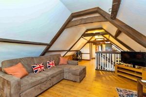 The Old Hall image 7