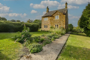 Hearthside Harvest image 1