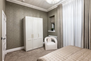 Elegant & Enchanting image 6
