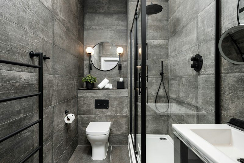 Elegant & Enchanting additional image